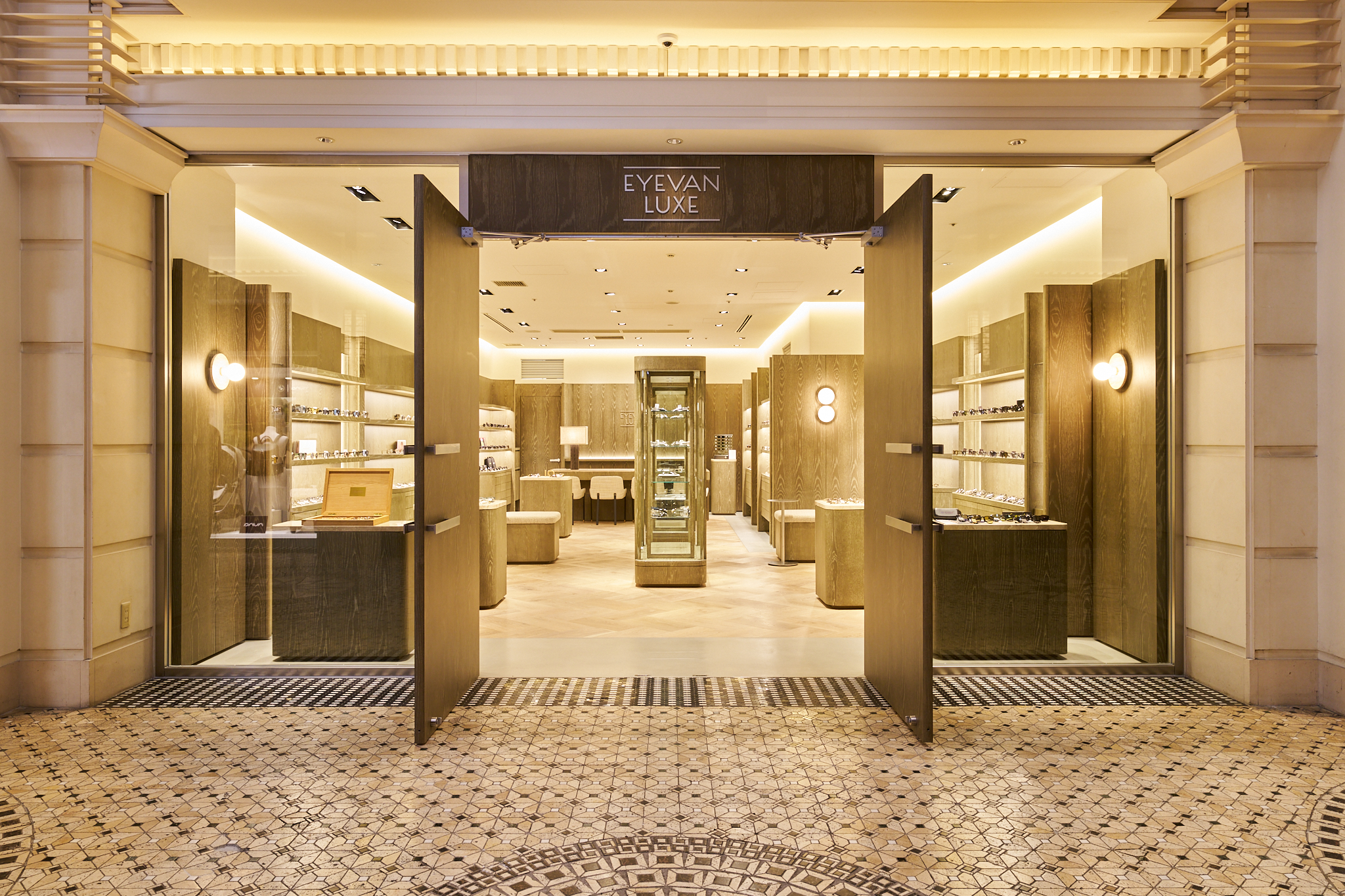 EYEVAN LUXE OSAKA